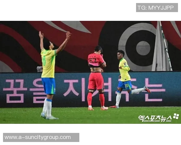 金玟哉后场失误助攻埃斯特旺轻松破门韩国队陷入三球落后困境