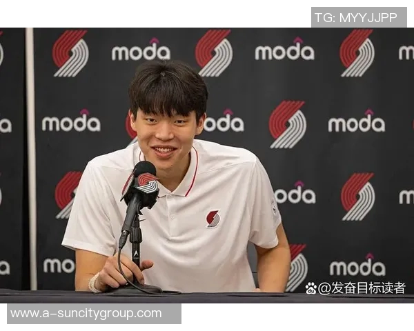 杨瀚森防守位置感显著提升媒体人称赞其持续进步表现 杨瀚森防守位置感显著提升媒体人称赞其持续进步表现