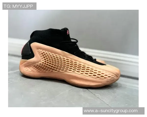 生肖马年喜庆来临球鞋博主展示爱德华兹AE2中国新年限量配色