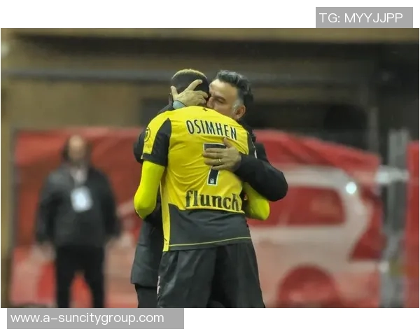 非足联年度最佳球员候选名单揭晓萨拉赫阿什拉夫奥斯梅恩争夺荣誉