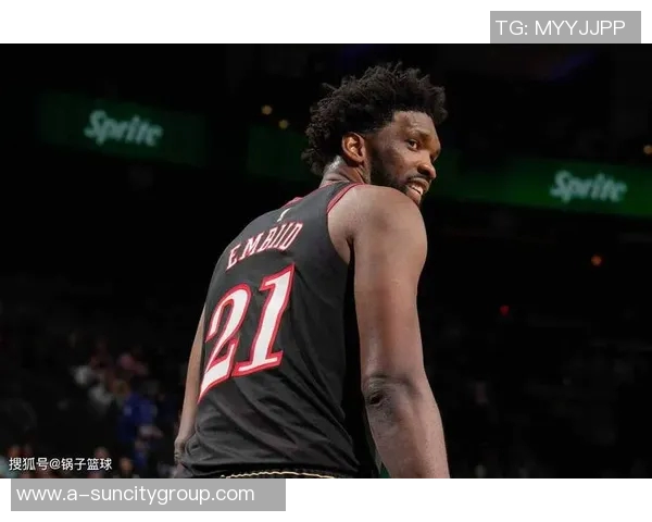 马克西为恩比德39分9篮板精彩表现点赞期待更多精彩时刻