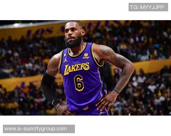 詹姆斯回忆经济困境:无从冒险的艰难选择与人生感悟