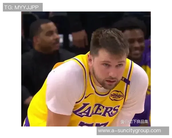 杰伦布朗本赛季表现惊艳场均301分63篮板5助攻真实命中率超60